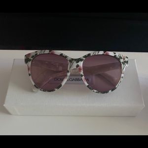 Dolce & Gabbana Girls Sunglasses Rose WORN ONCE
